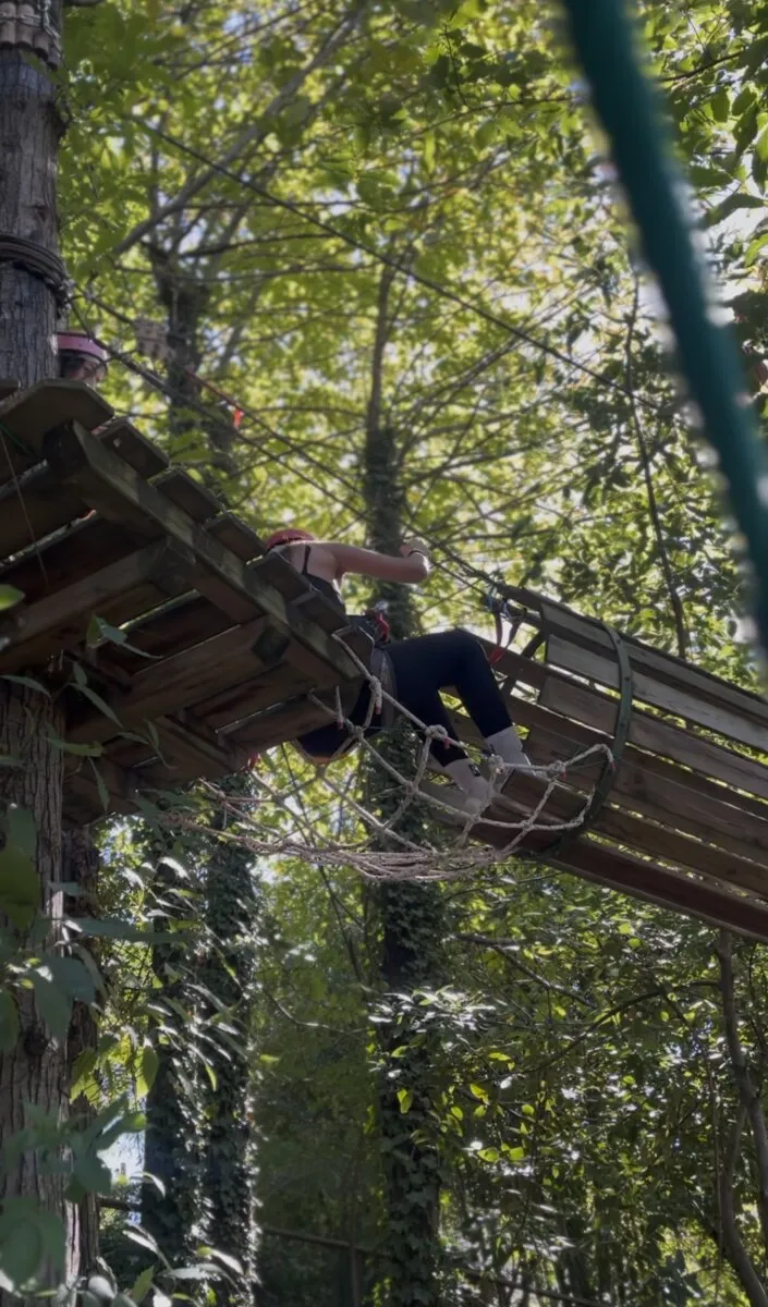 Percorso giallo trapezio altalena